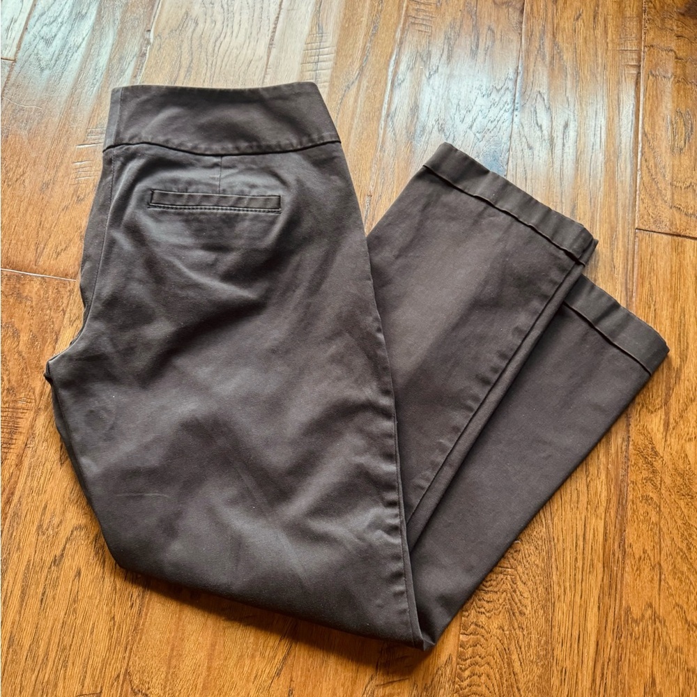 The Limited‎ Collection Drew Fit Brown Capris